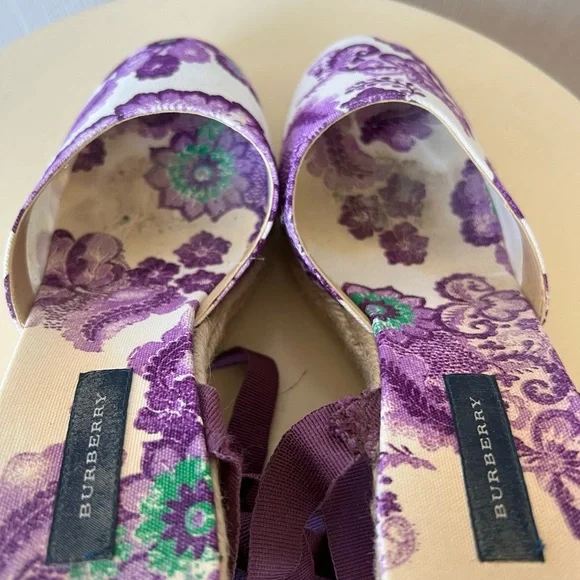 Burberry Wedge Wrap Sandals - Picture 5 of 8